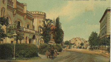 Ami 70 millió karakternyi mese mögött van