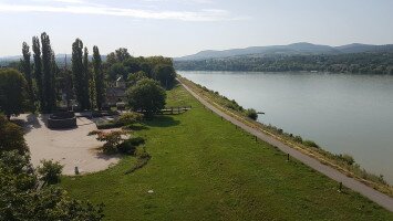 Donau-Promenade in Karva