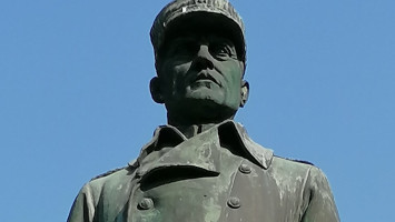 Milan Rastislav Štefánik szobra 