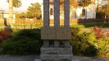 The flood memorial from 1965